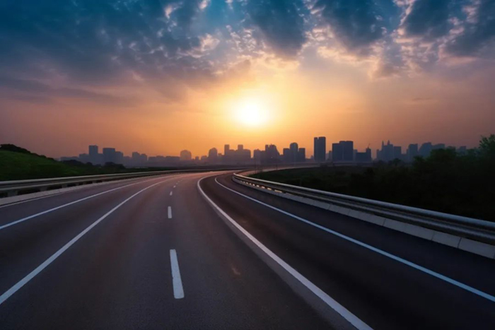 又是2臺！叒是首都！徐工兩米銑刨機現(xiàn)身京哈高速