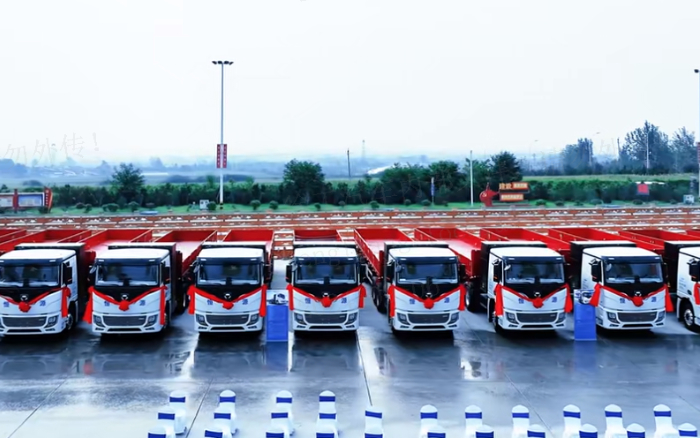 百臺交付，千臺簽約！200臺徐工新能源純電動重卡奔赴河南