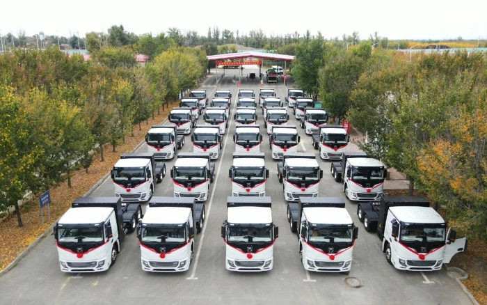 脫碳“換”綠進行時！徐工新能源重卡批量交付西北