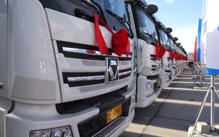 低碳先鋒！徐工天然氣牽引車批量交付西北客戶