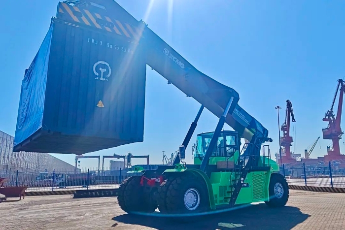 捷報不斷！徐工港機多區(qū)域定制化交付助力首季“開門紅”