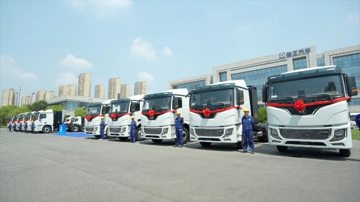 目的地：大西北！100臺徐工新能源重卡滿電啟程