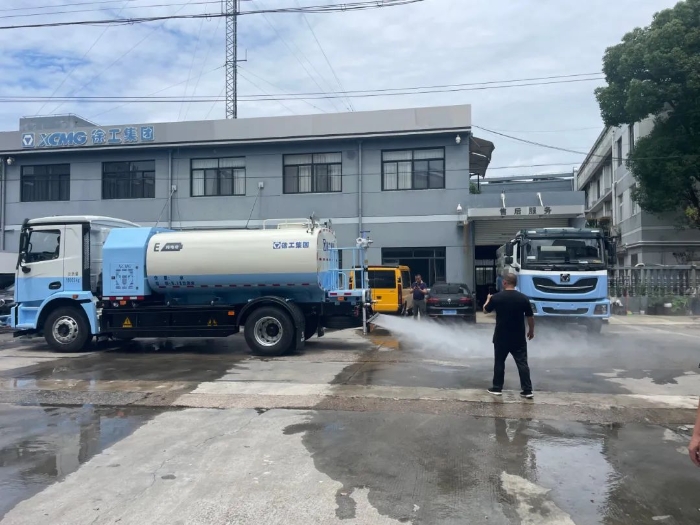 “滬”動綠色！徐工新能源環(huán)衛(wèi)裝備亮相上海推介會