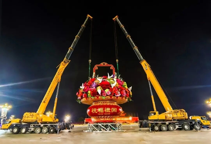 連續(xù)15載，徐工“赴約”天安門，獻(xiàn)禮祖國(guó)！