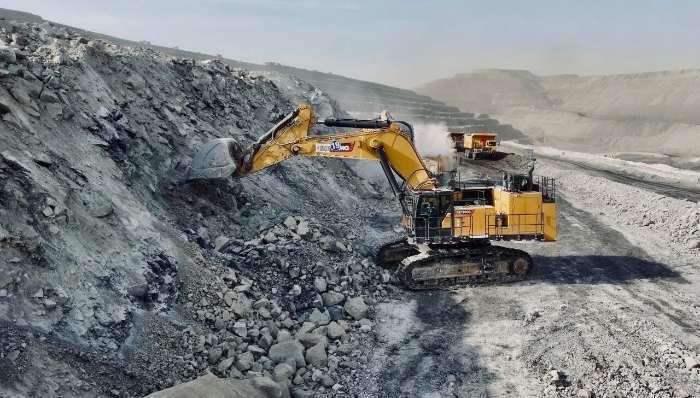 礦區(qū)得力干將：徐工XE1350G Pro，高效可靠，不負重托