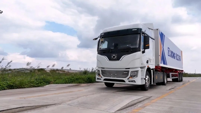 “雙11”呼喚“當日達”！徐工4&times;2底充牽引車助力物流運輸！