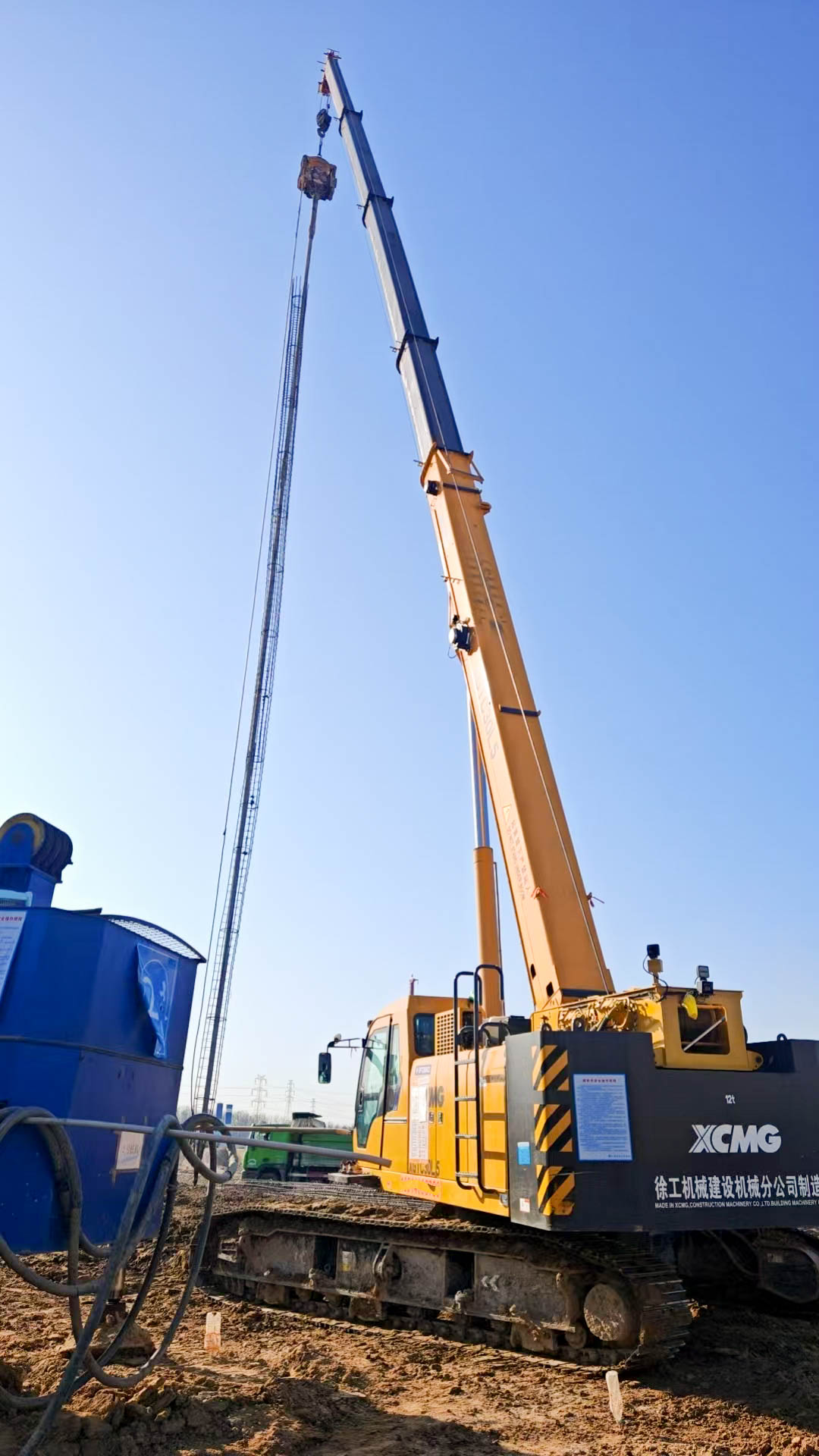 聽說工地來了個(gè)“巨能扛”？這波操作穩(wěn)了！XGTC30L5吊裝鋼筋籠現(xiàn)場(chǎng)紀(jì)實(shí)